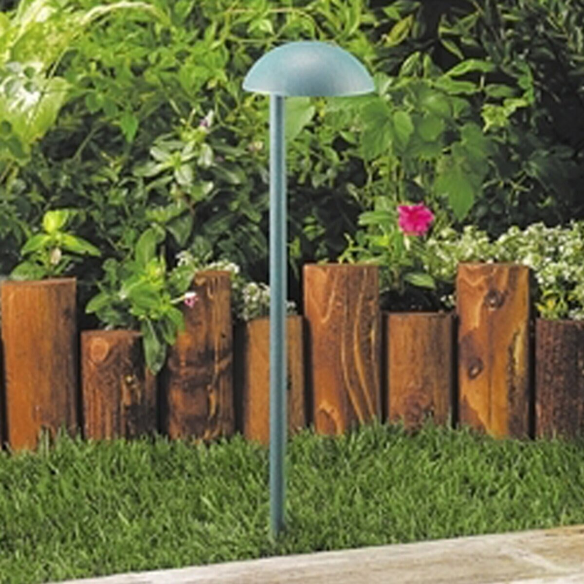 Vista PR-4211-R-NL-FR PR-4211 Path Light Aluminum Rust Finish No Lamp Frosted Lens