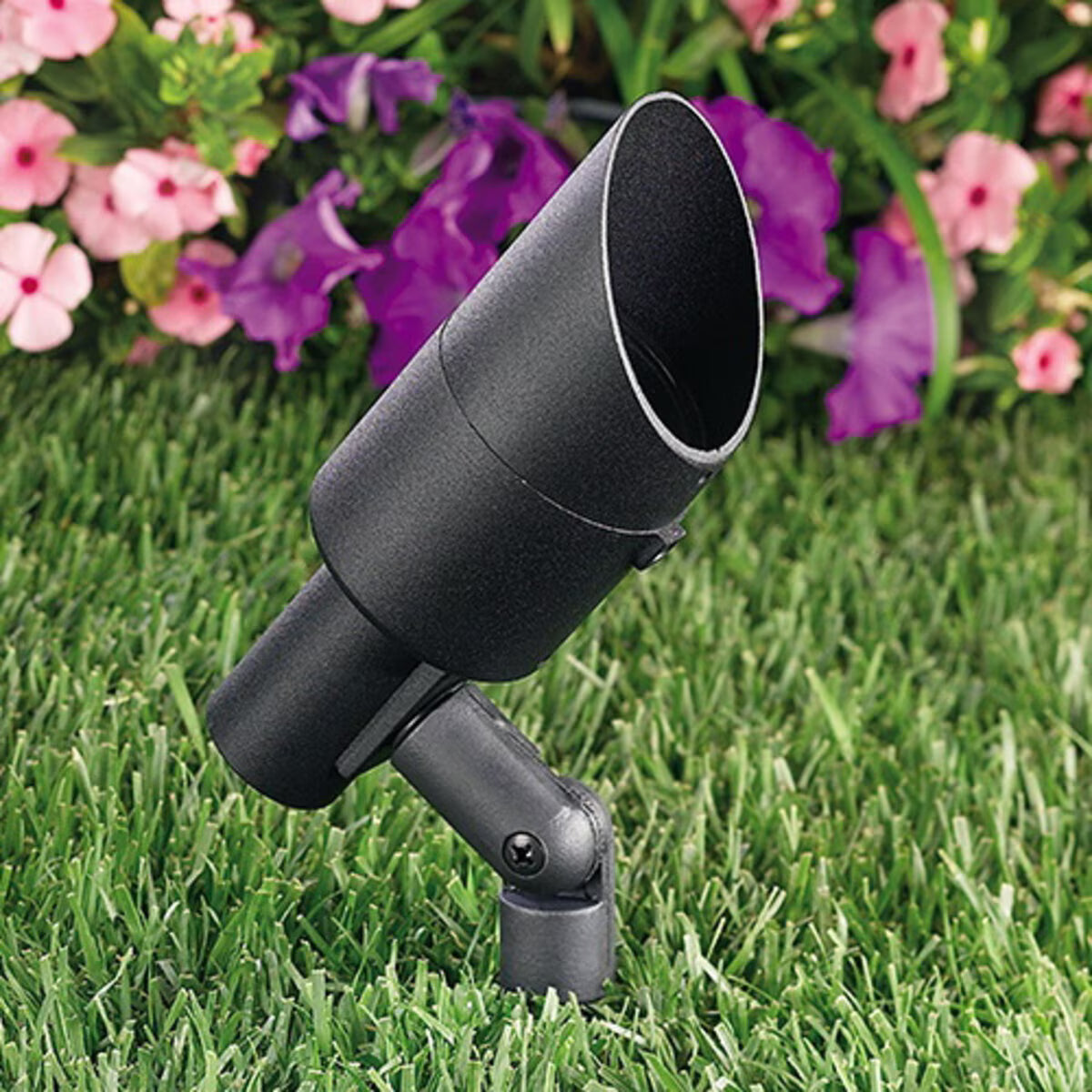 Vista GR-3218 Up Light Aluminum Housing Black 5.5W 2950K 36 Deg. LED