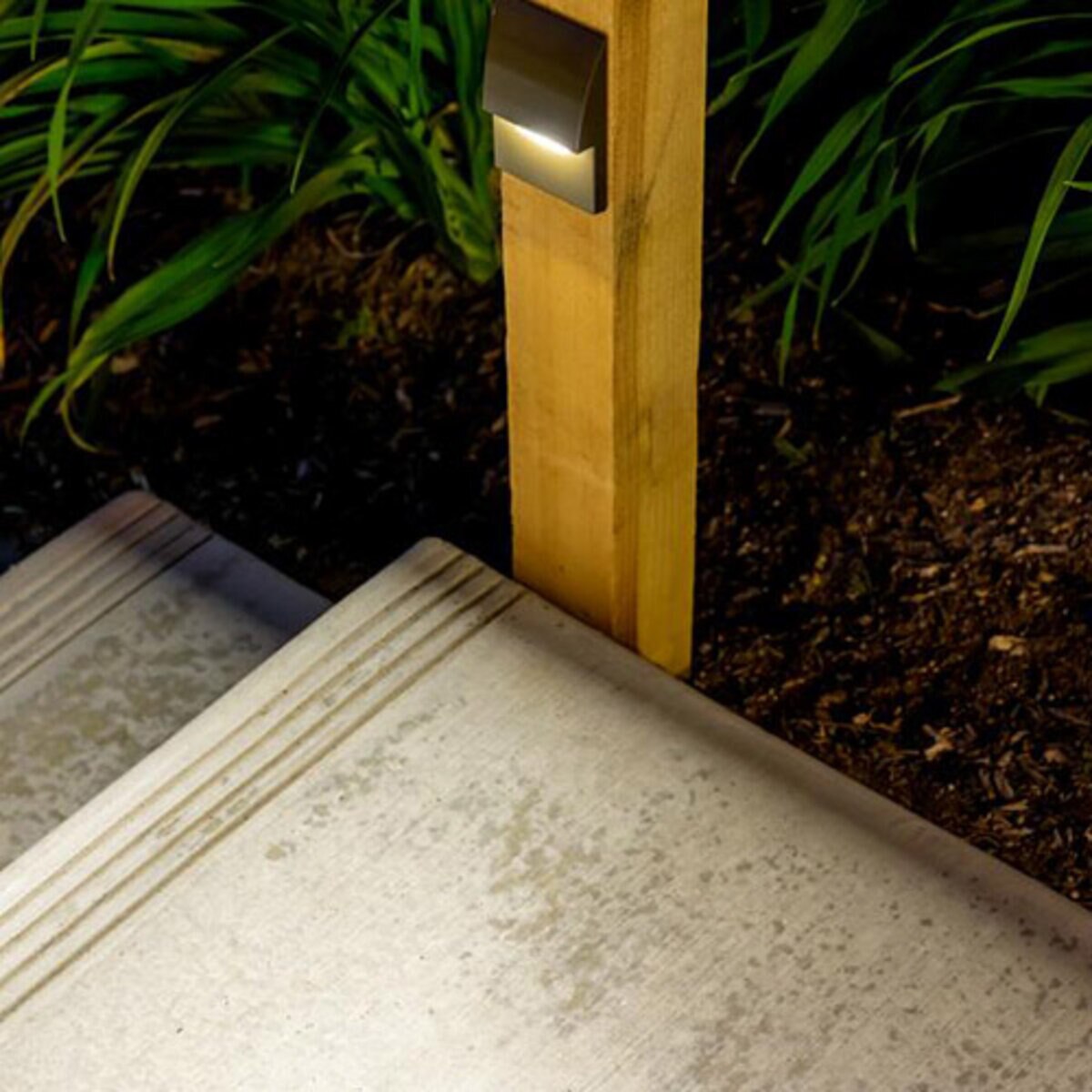 FX-SL53LEDWFTBZ- SL-5 Wall Light Flat Style Bronze Metallic Finish 4.2W 2700K 3LED