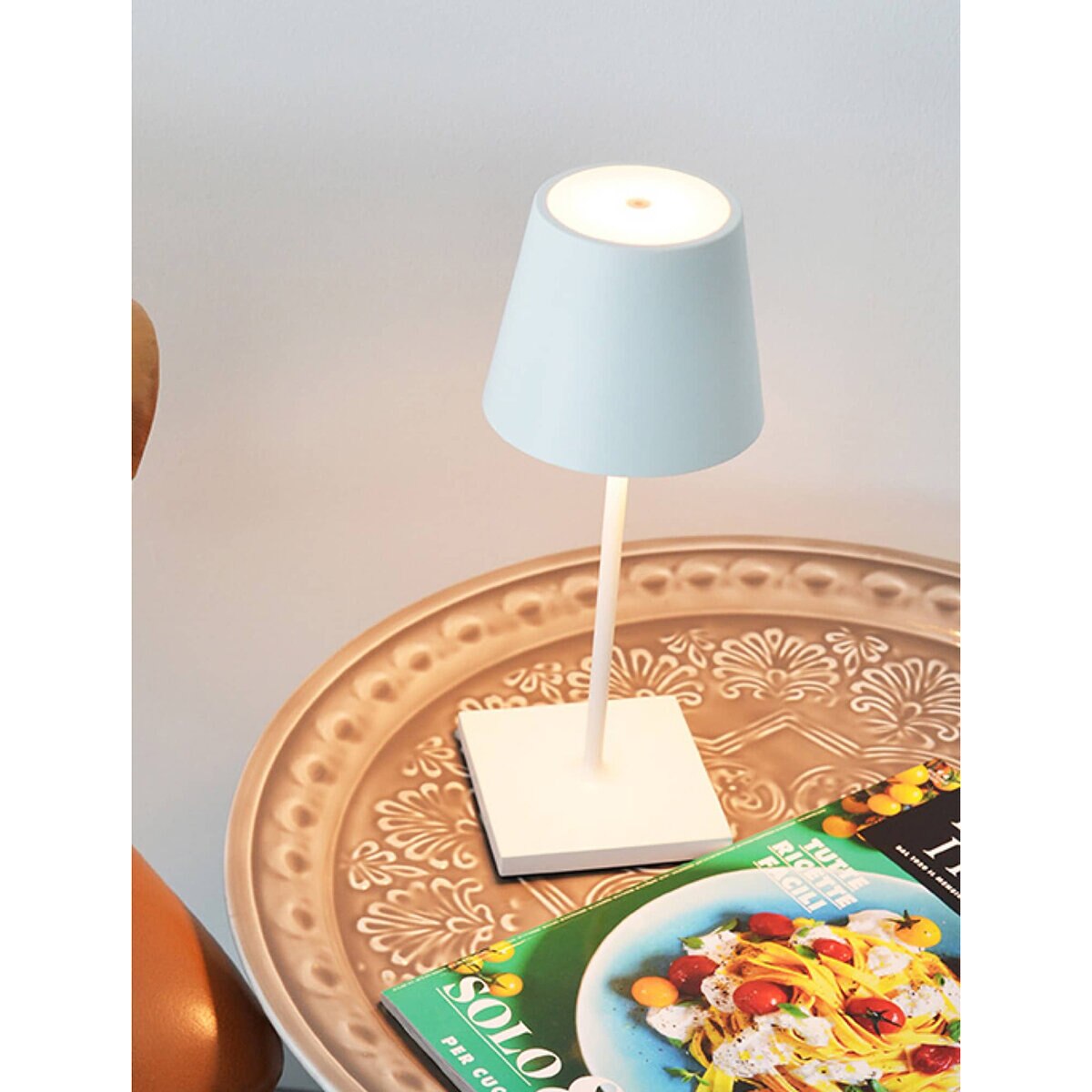 Zafferano LD0320B4 Polinda Pro Mini Table Lamp - White