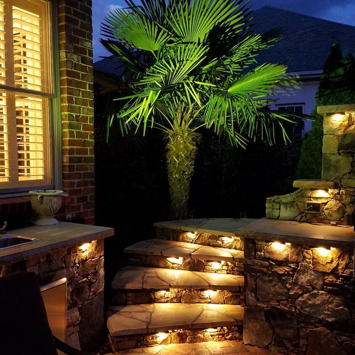 MR16 7 Watt 3000K with interchangeable 15/30/60/120 degree optics