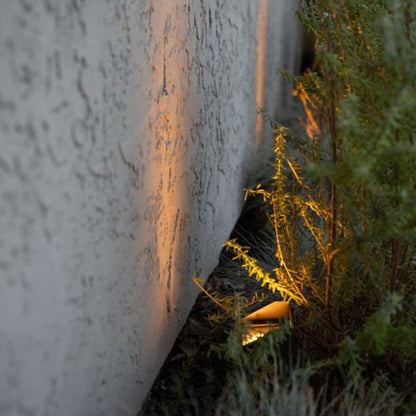 FX Luminaire Black Finish CW-51, ECO 9VA, K27, WFL, FB MR-16 WALL WASH, STAKE