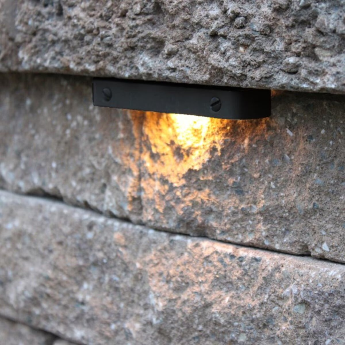Integral Il6 Black Fixture LED 3000K
