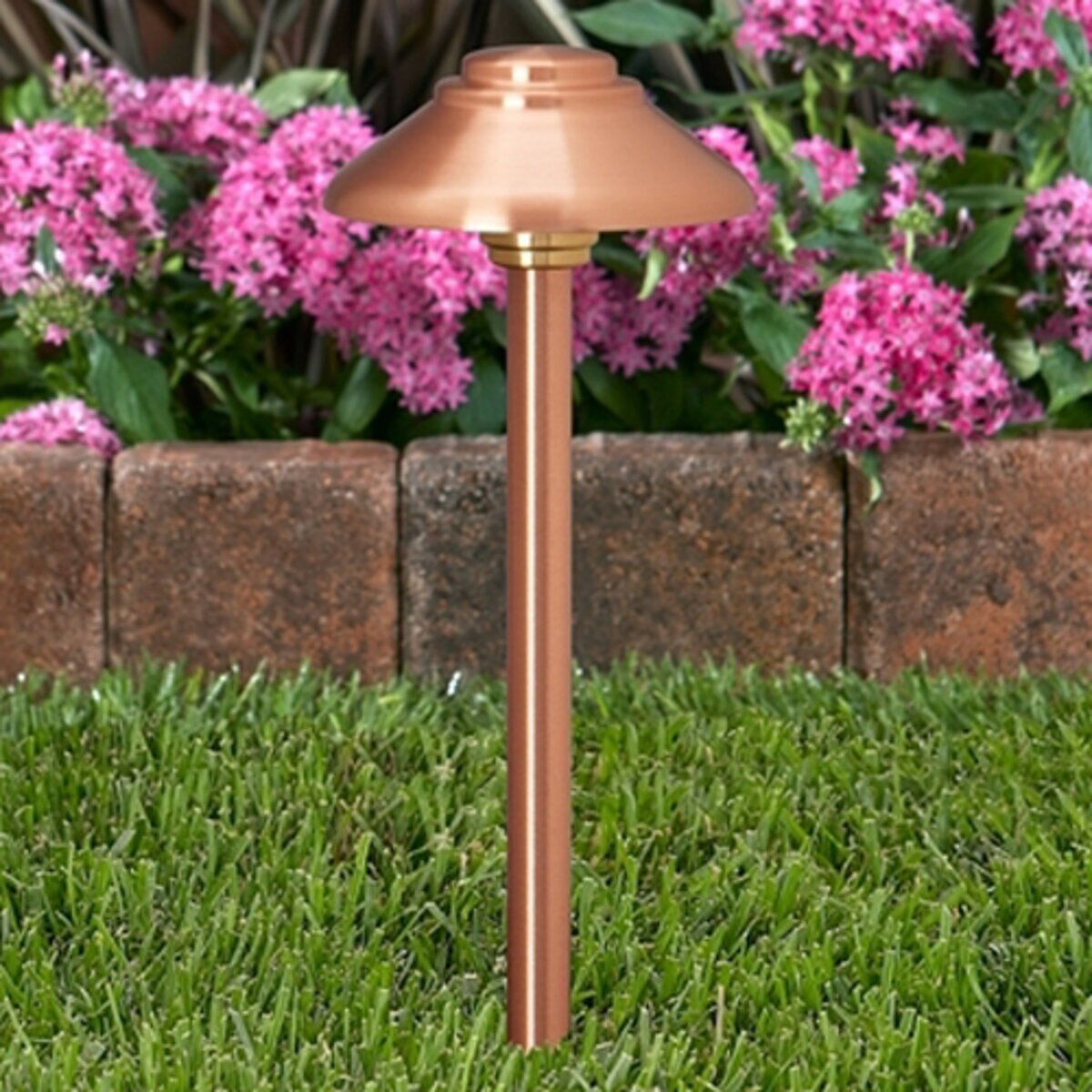Vista PR-2132 Path Light 18" Riser Brass Housing Copper Finish 5W 3000K LED