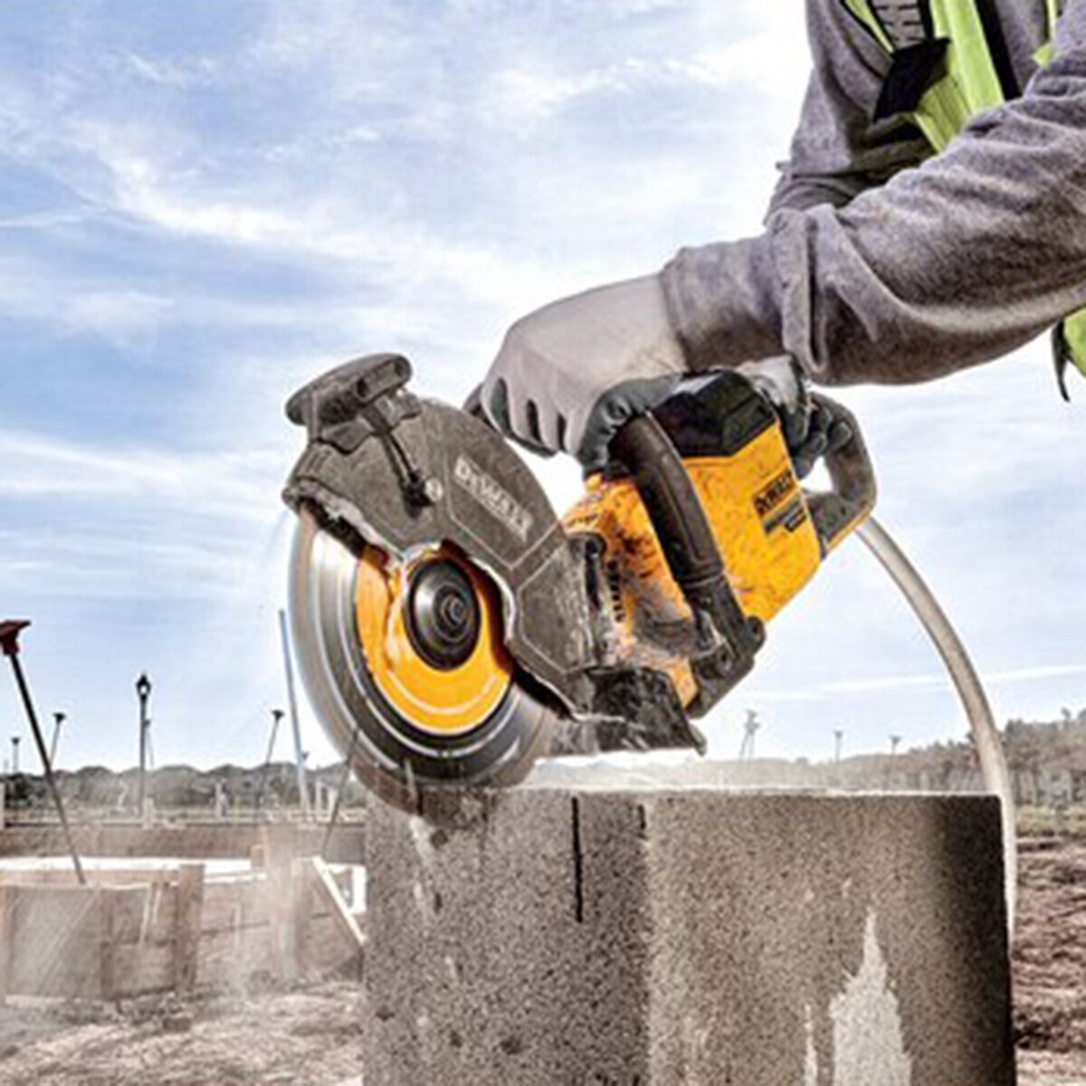 DeWalt Flexvolt Diamond Masonry Blade 9 in.