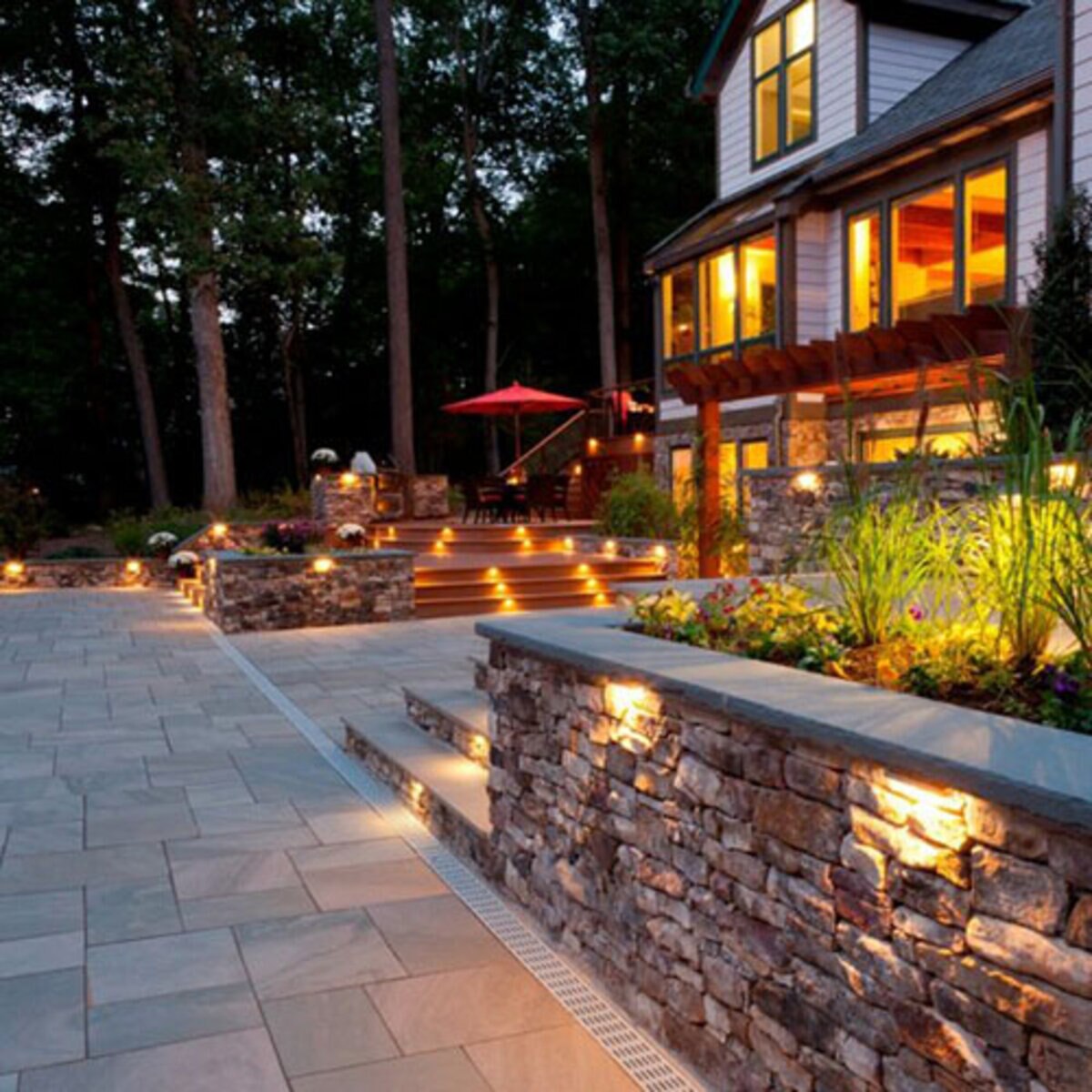 Integral IL4 Hardscape Light Bronze 2700K Warm White LED