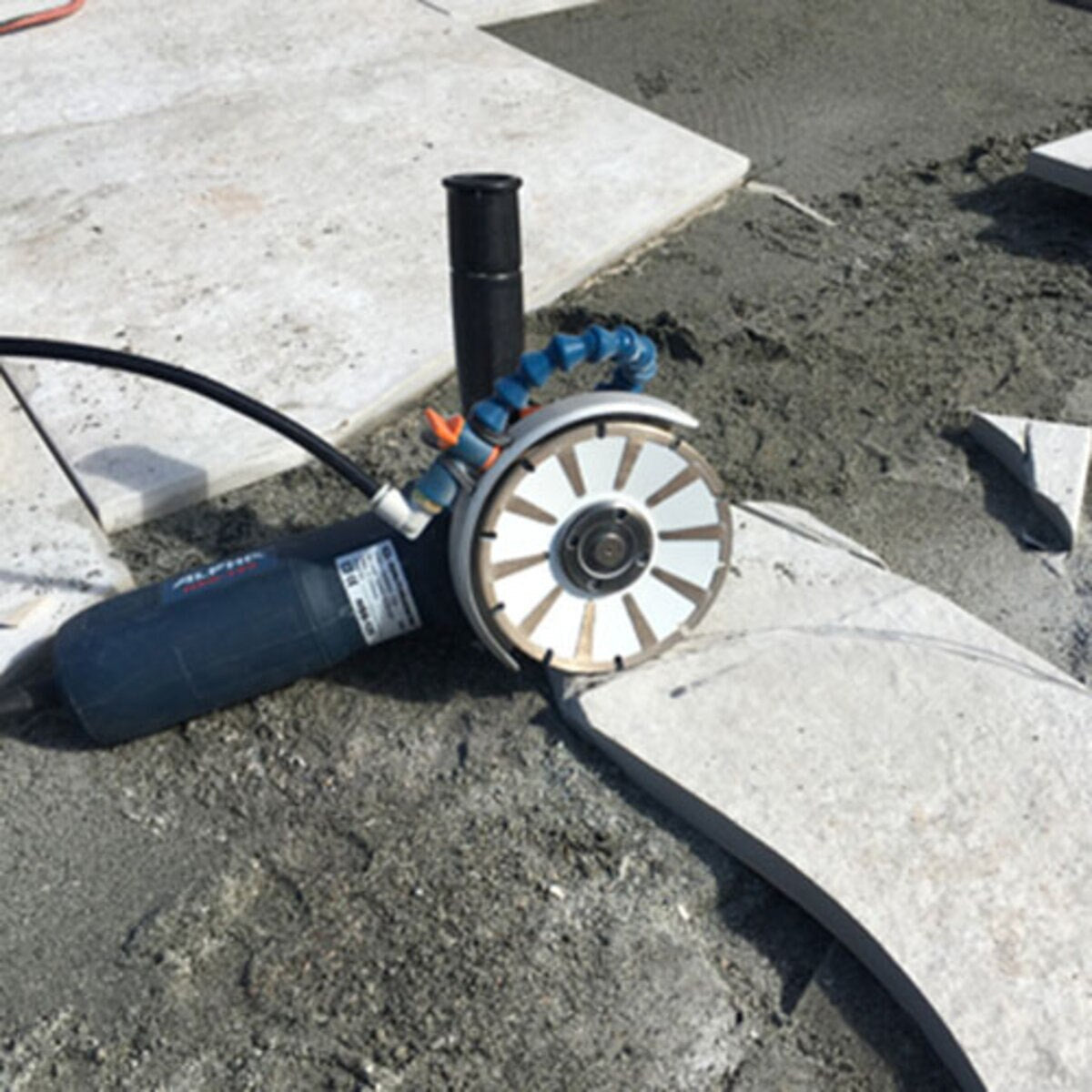 Alpha Contour Curve Cutting Blade 5 in.