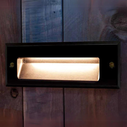 Brilliance-CASCADES-SLB-2700-BLK- Cascades Step Light Aluminum Housing Black Finish 7.5 in. 1.5W 2700K LED Light Bar