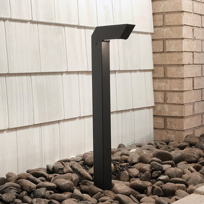 Kichler 15846BKT  Right Angle Path Light 12V Textured Black Finish 11.6W Incandescent, 22 in. Height, G4 & G3 Socket Type, Drop-In Design