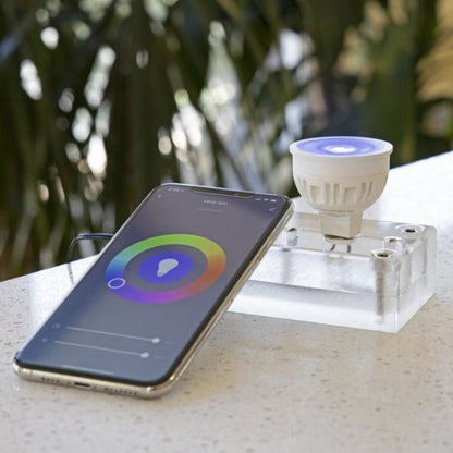 Brilliance Chameleon Lamp MR16 6W LED 2200-5700K w/ WiFi