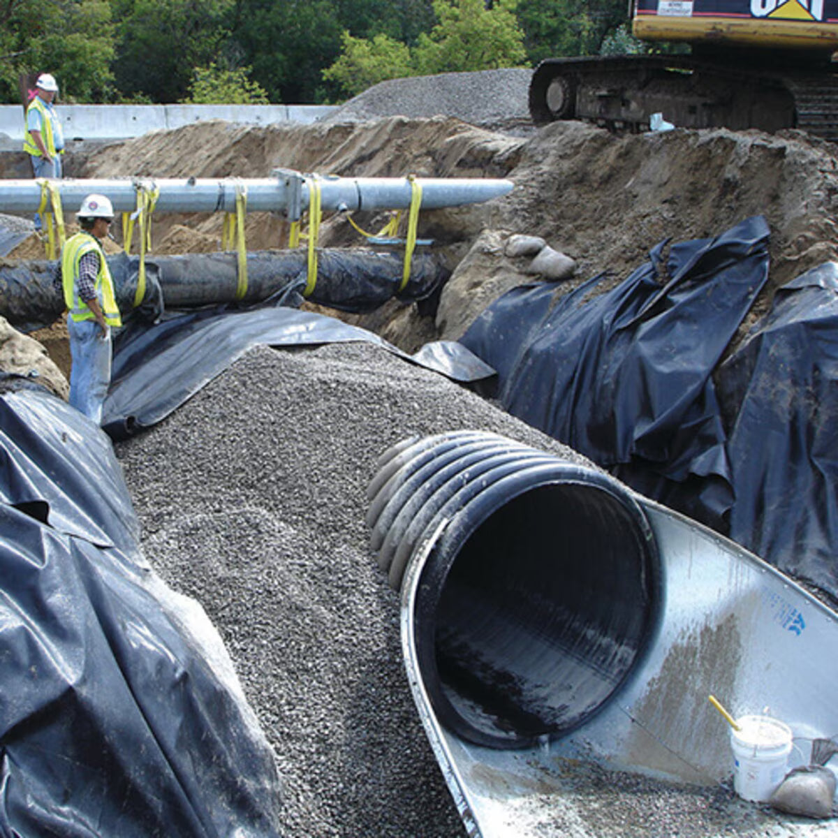 ADS Drain Pipe Dual Wall N-12 WTIB Solid 18 in. x 20 ft. L