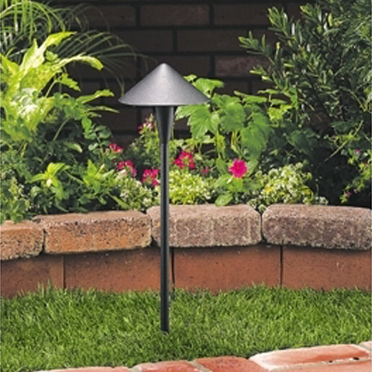 Vista PR-6500 Path Light Aluminum Black Finish 5W 3000K LED