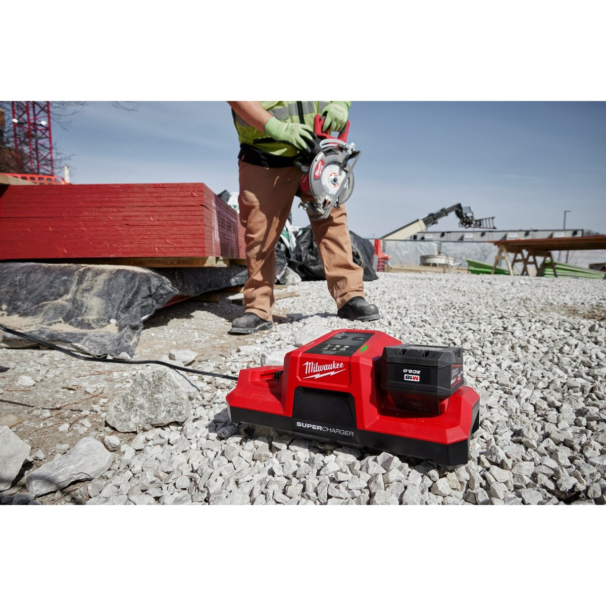 Milwaukee 18V M18 Dual Bay Simultaneous Super Charger | 48-59-1815