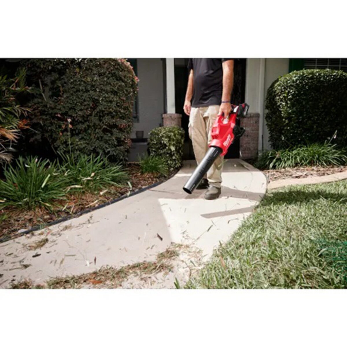 Milwaukee 18V M18 Fuel Brushless Cordless Dual Battery Handheld Blower (Tool Only) | 2824-20