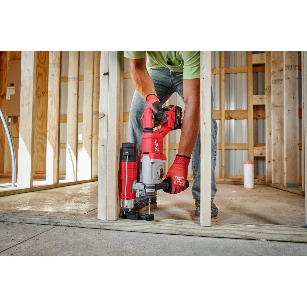 Milwaukee M18 Brushless Cordless Rotary Hammer 1 in. SDS Plus D-Handle