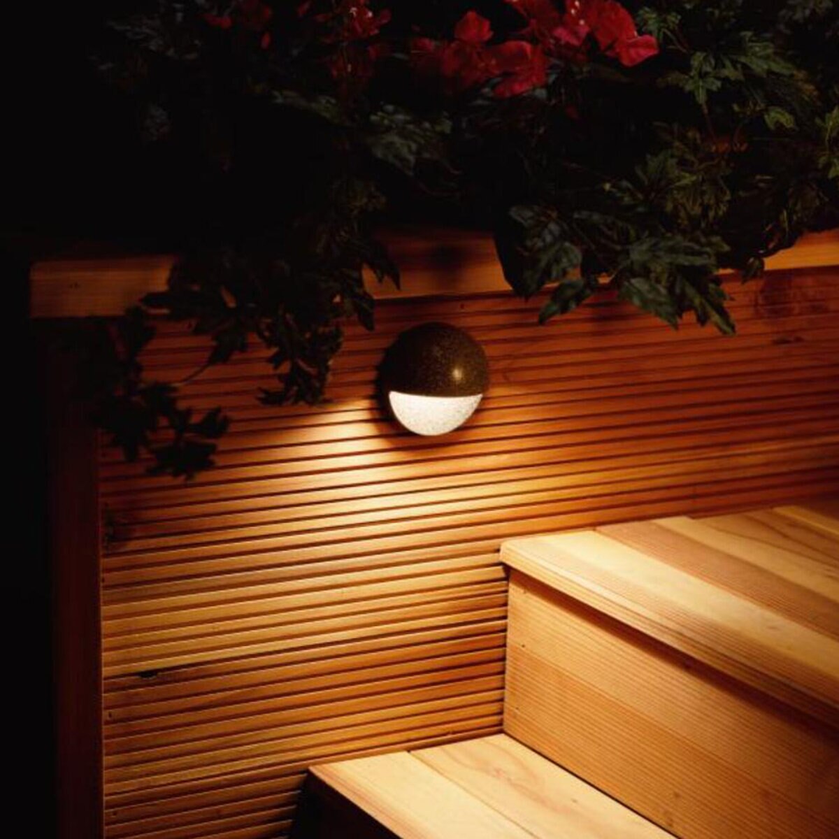 MM WALL LIGHT 20W LED WEATHERED IRON FX