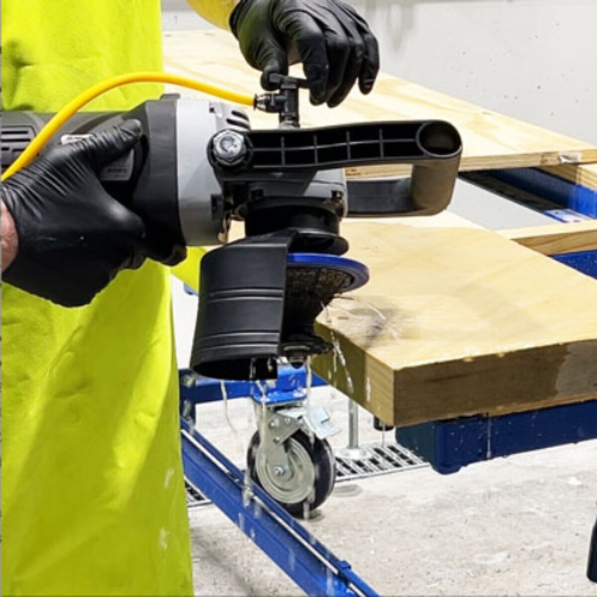Alpha ECG-900 Wet High-Speed Grinder 9 in.