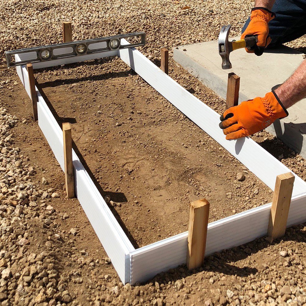 Concrete Form Setter