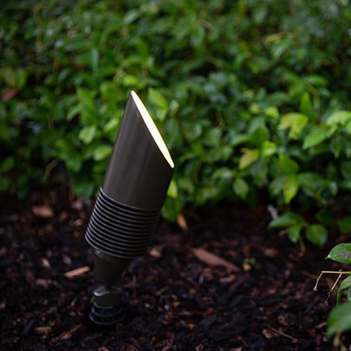 FX XA ZDC LED Accent Light with Black Finish, 21W RGBW, 60° Beam Angle